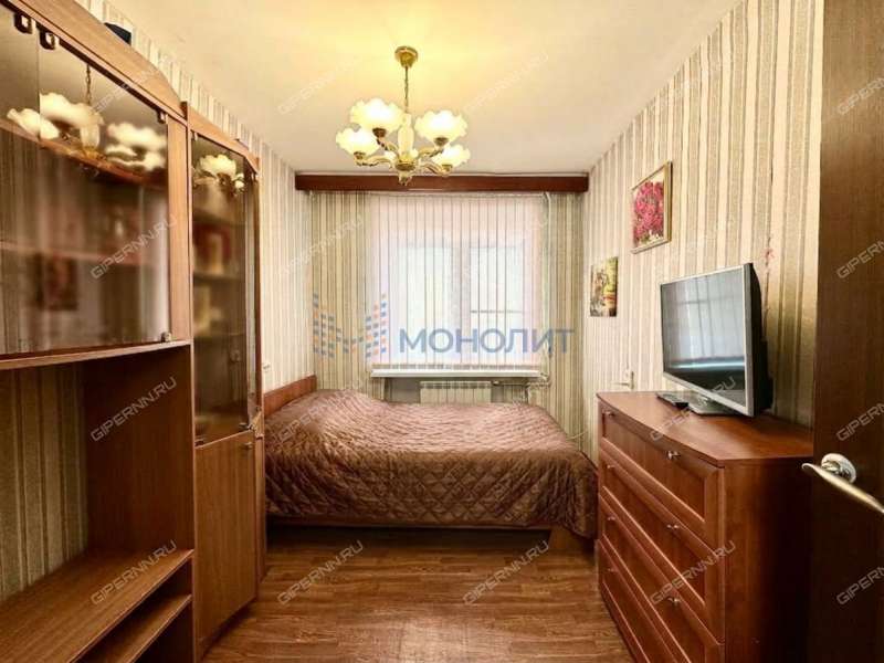 четырёхкомнатная квартира на улице Искры дом 17