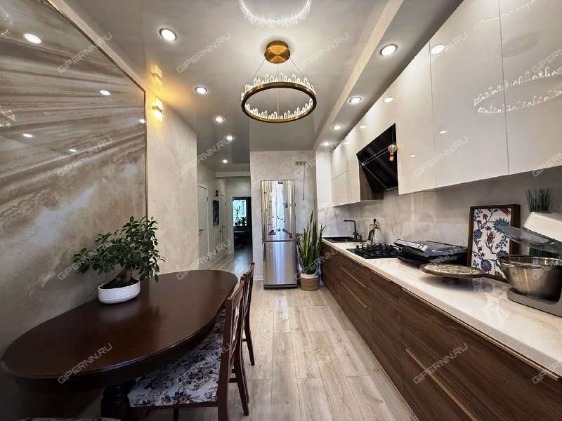 двухкомнатная квартира на улице Родионова дом 193 к5