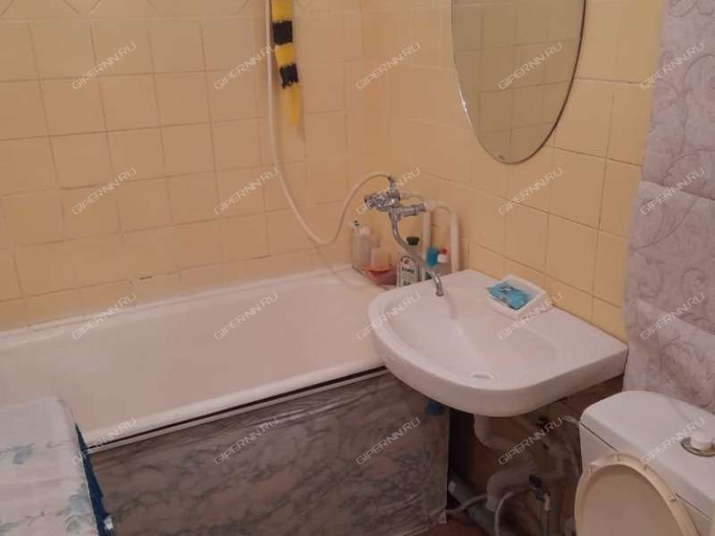 двухкомнатная квартира на улице Сазанова дом 4