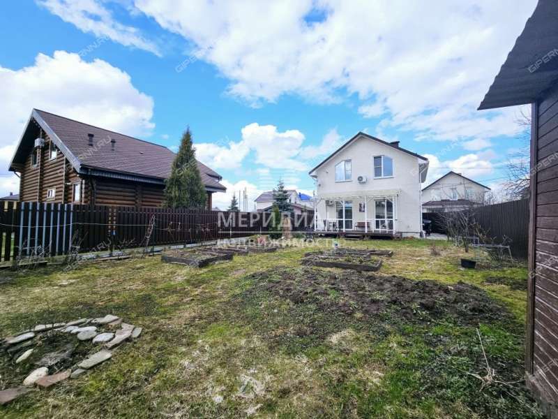 коттедж на  СНТ Труд тер