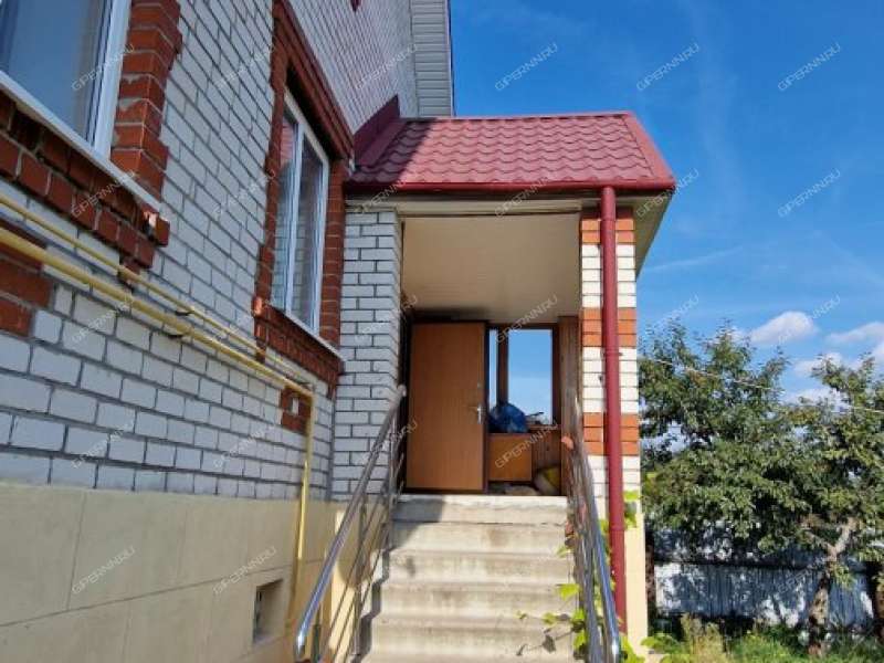 дом на улице Алексеевка деревня Бурцево