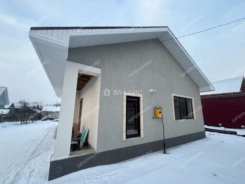 дом на Пионерской улице город Семёнов