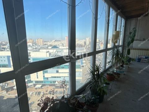 5-komnatnaya-ul-kompozitora-kasyanova-d-1 фото