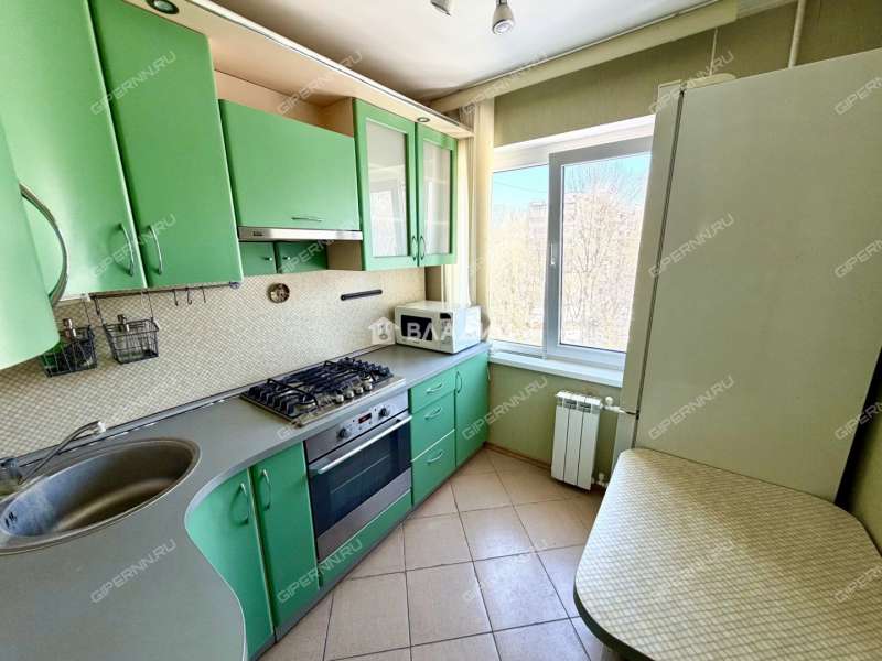 трёхкомнатная квартира на улице Героя Советского Союза Усилова дом 1