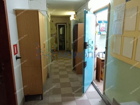 6-komnatnaya-ul-politboycov-d-16 фото