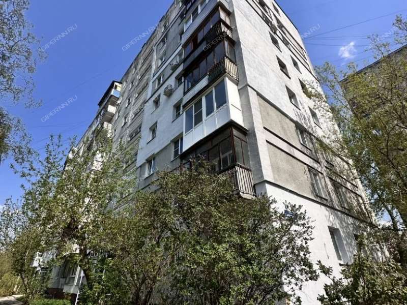 трёхкомнатная квартира на улице Политбойцов дом 20