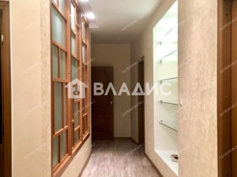 3-komnatnaya-ul-maslyakova-d-12a фото