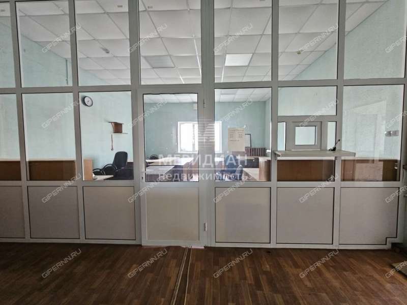 здание под офис на Интернациональной улице город Бор