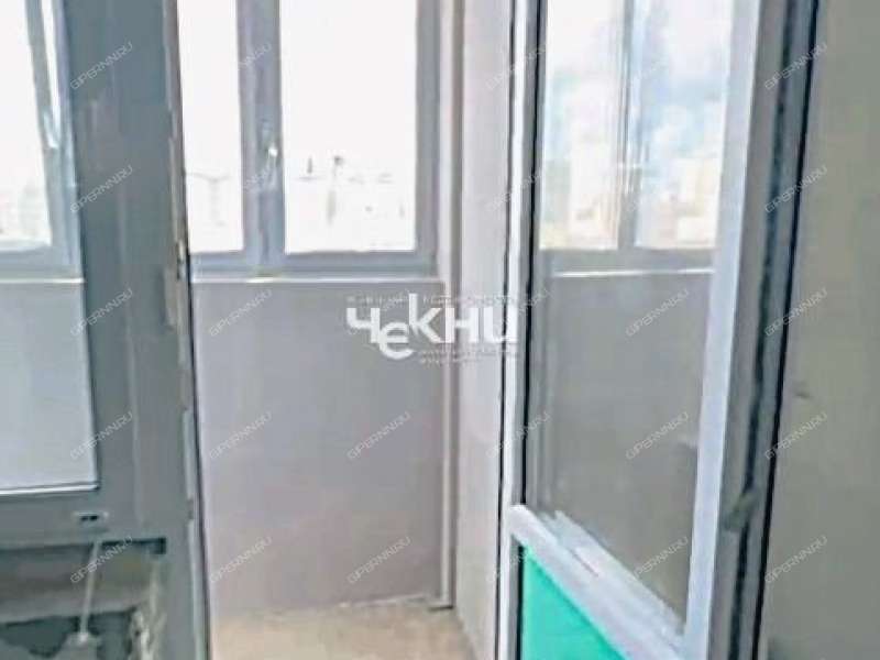 трёхкомнатная квартира на улице Максима Горького дом 73