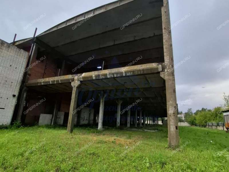 здание под офис, торговую площадь на улице Ступишина город Кстово