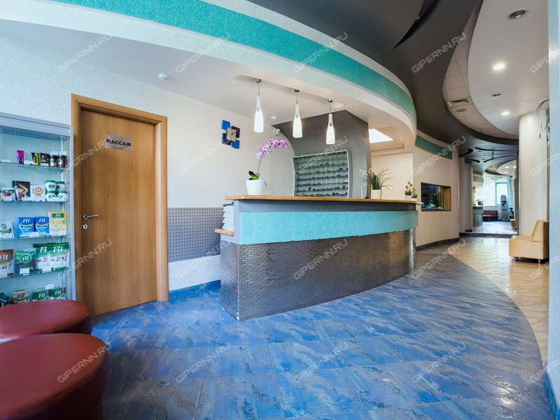 помещение под помещение свободного назначения, торговую площадь на Молодёжном проспекте