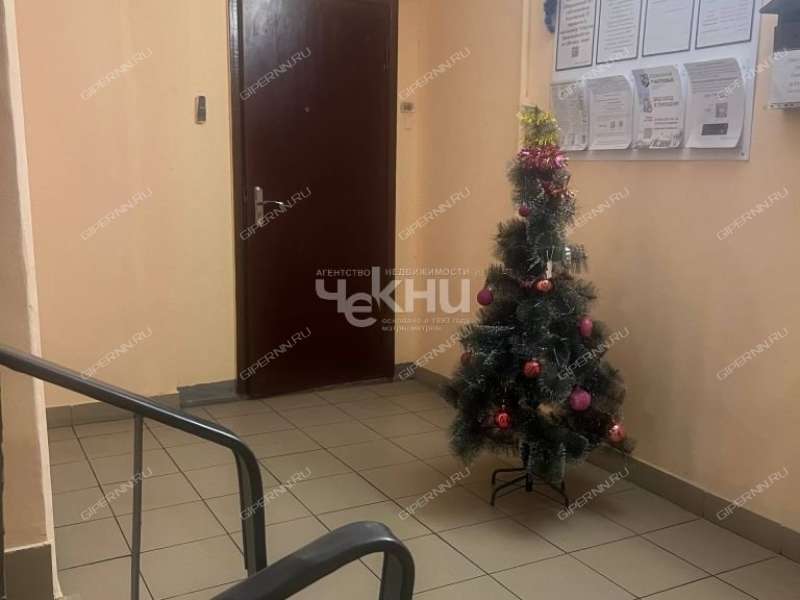 трёхкомнатная квартира на Полтавской улице дом 35