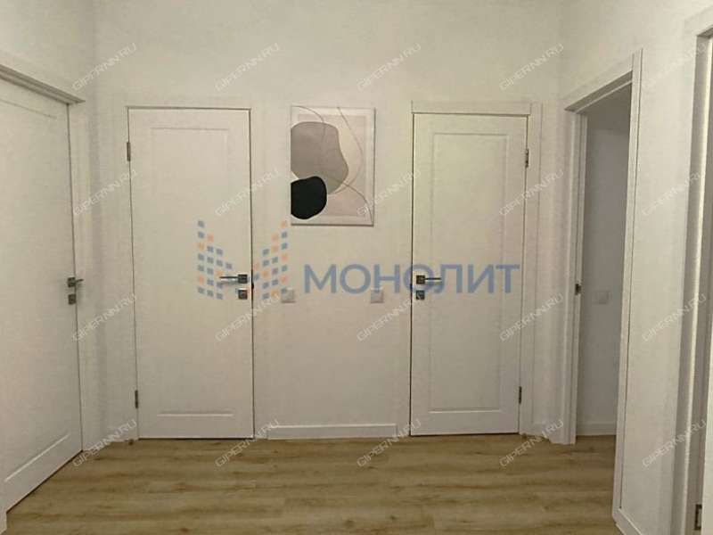 трёхкомнатная квартира на улице Максима Горького дом 24