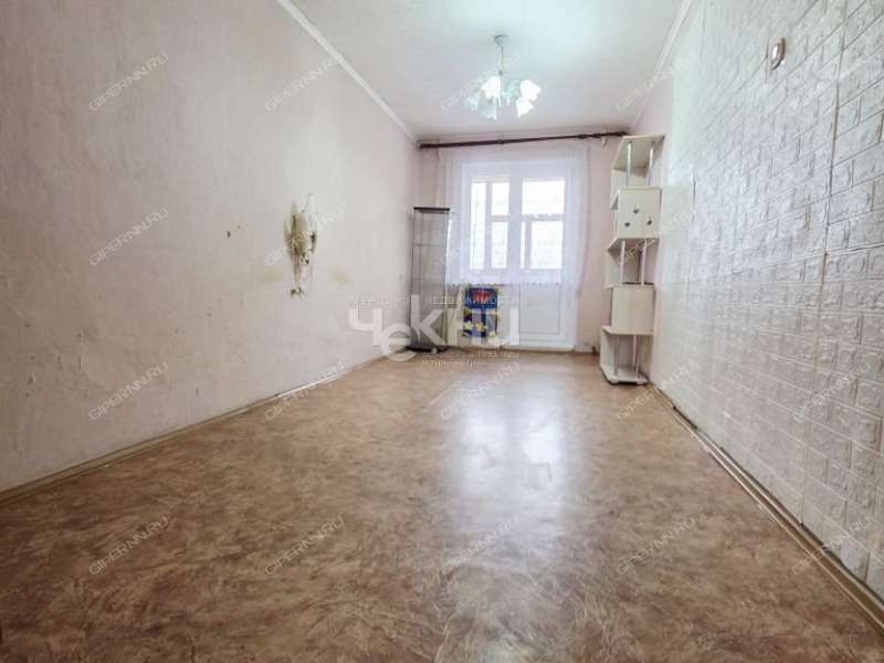 трёхкомнатная квартира на улице Голубева дом 6  к1