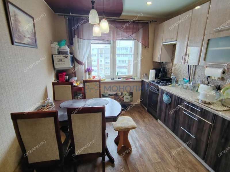 трёхкомнатная квартира на улице Зайцева дом 22