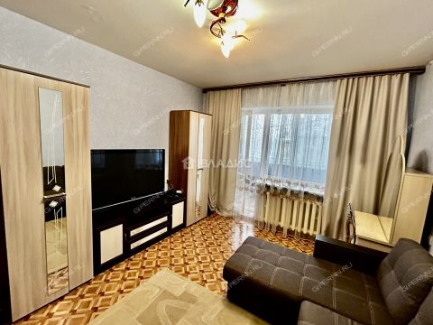 1-komnatnaya-ul-1-ya-oranzhereynaya-d-44 фото