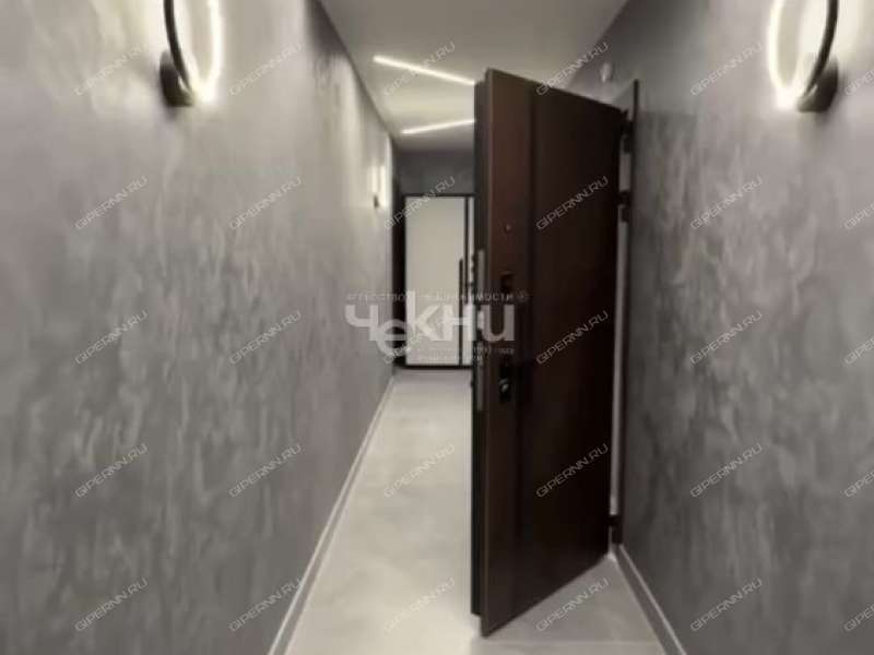 пятикомнатная квартира на улице Минина дом 18Б