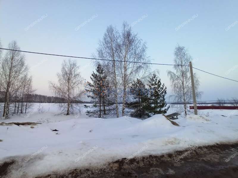 земельный участок 15 соток Радужная улица