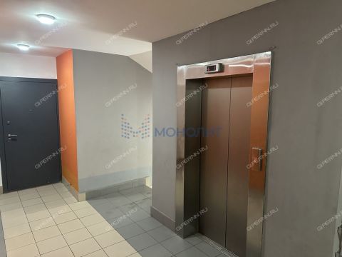 1-komnatnaya-ul-romantikov-d-5 фото