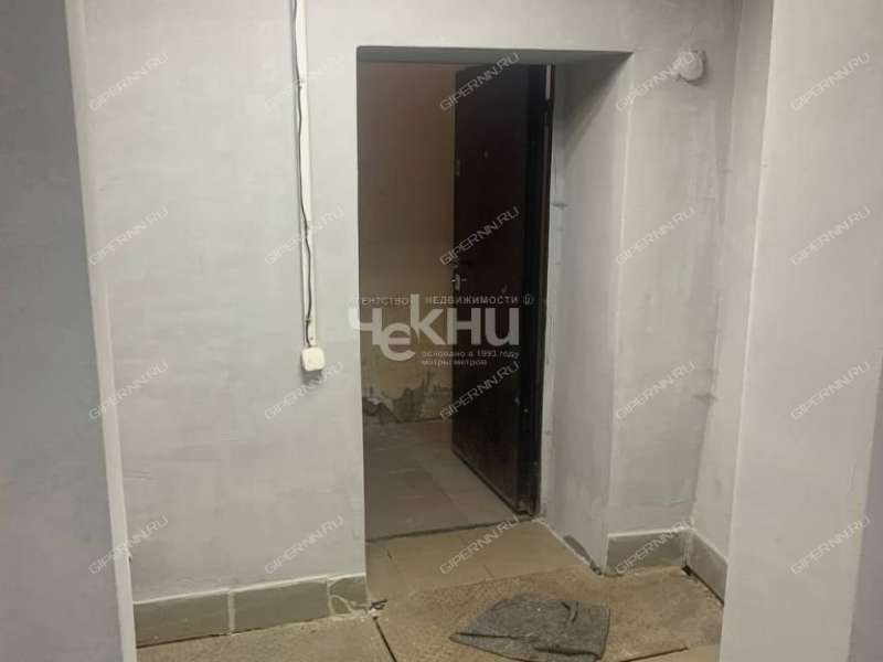 помещение под помещение свободного назначения на Норильской улице