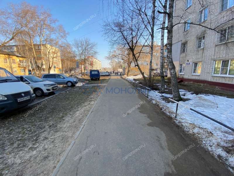 трёхкомнатная квартира на Дворовой улице дом 31