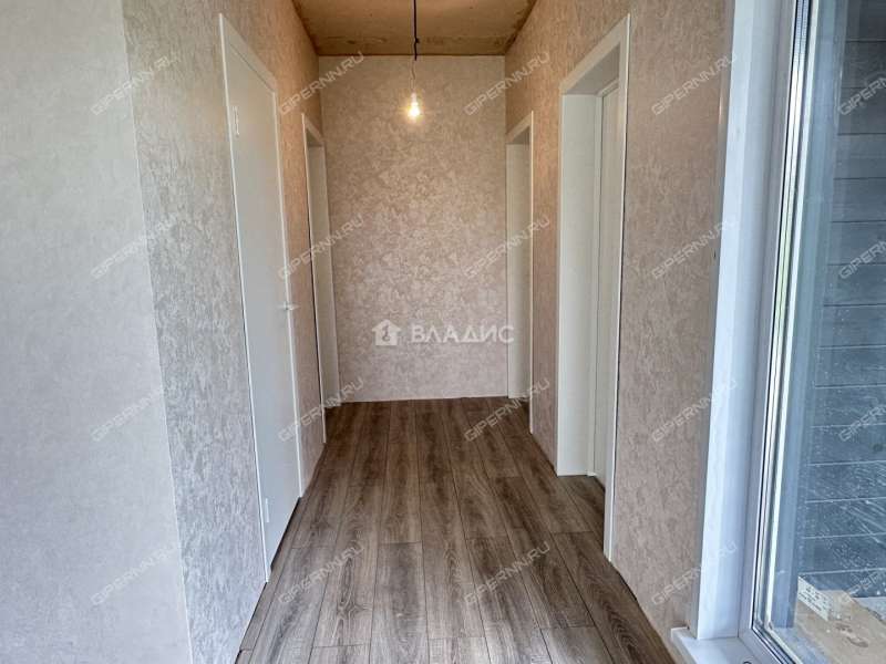 дом на Восточной улице село Каменки