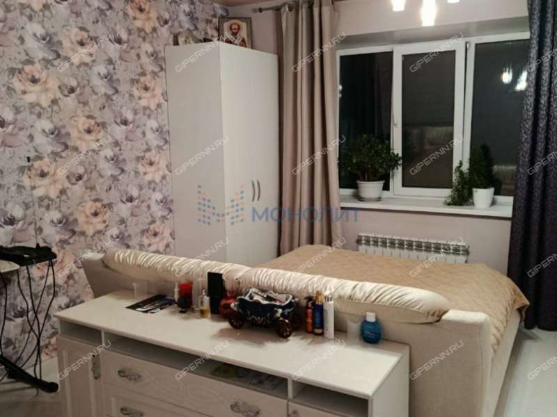 дом на улице Контак город Урень