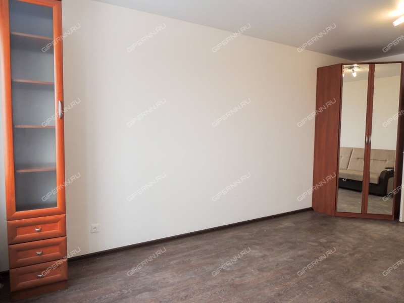 однокомнатная квартира на бульваре 60-летия Октября дом 21 к2