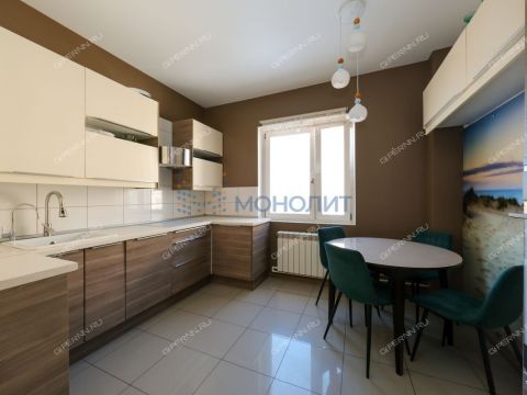 3-komnatnaya-ul-rodionova-d-39 фото