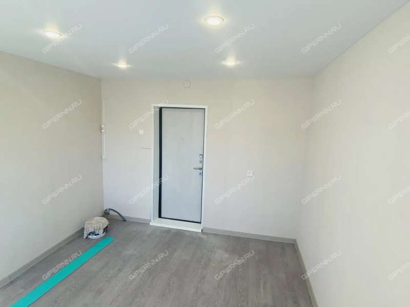 комната в доме 12 на улице Юлиуса Фучика