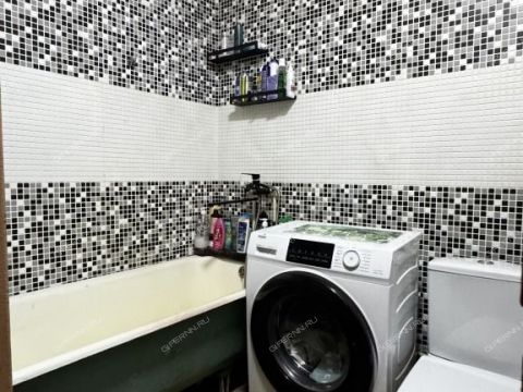 2-komnatnaya-ul-engelsa-d-18 фото