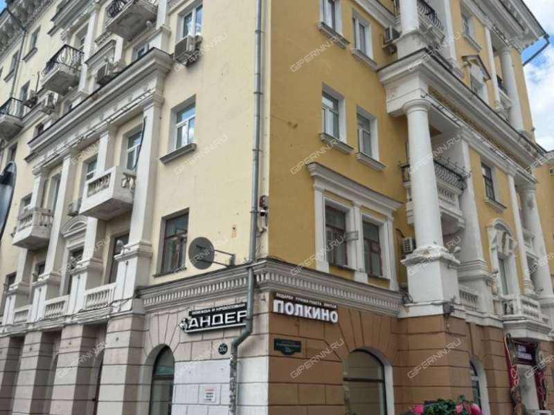 трёхкомнатная квартира на Большой Покровской улице дом 35а