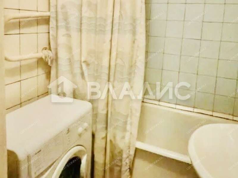 трёхкомнатная квартира на Ковалихинской улице дом 95А