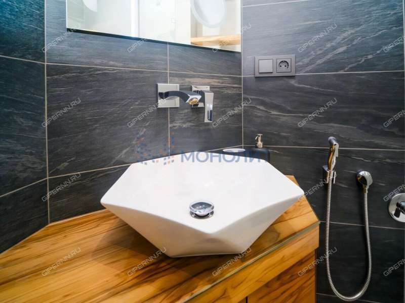 двухкомнатная квартира на улице Заломова дом 11