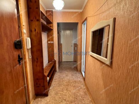 2-komnatnaya-ul-strokina-d-18a фото