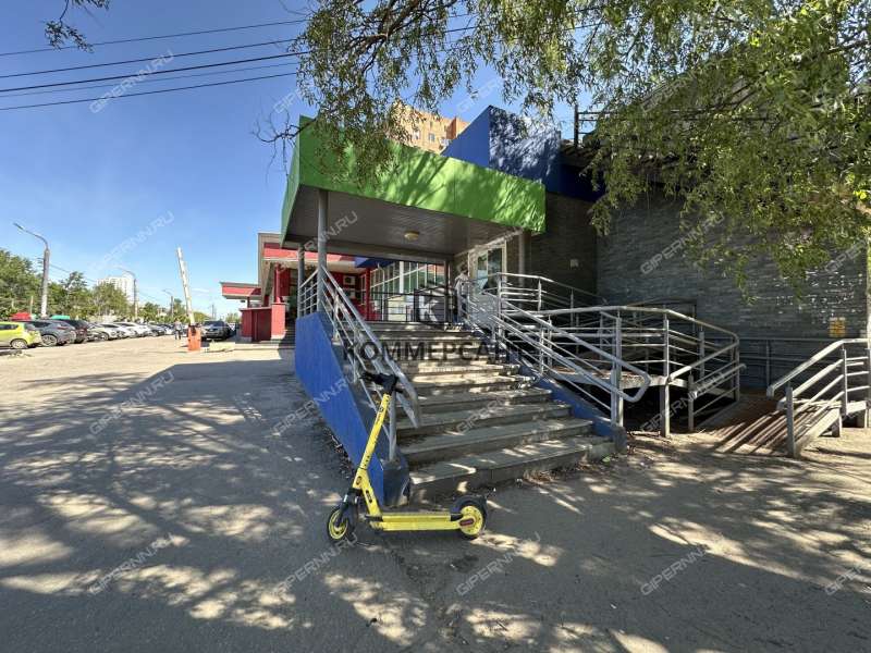 помещение под торговую площадь на Московском шоссе