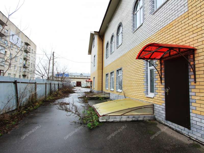 здание под недвижимость под медицинские учреждения, производственную площадь на улице Свердлова город Богородск