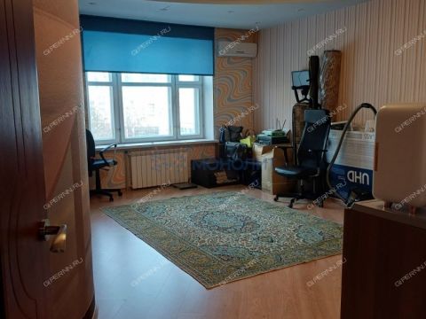 3-komnatnaya-ul-nevzorovyh-d-85 фото