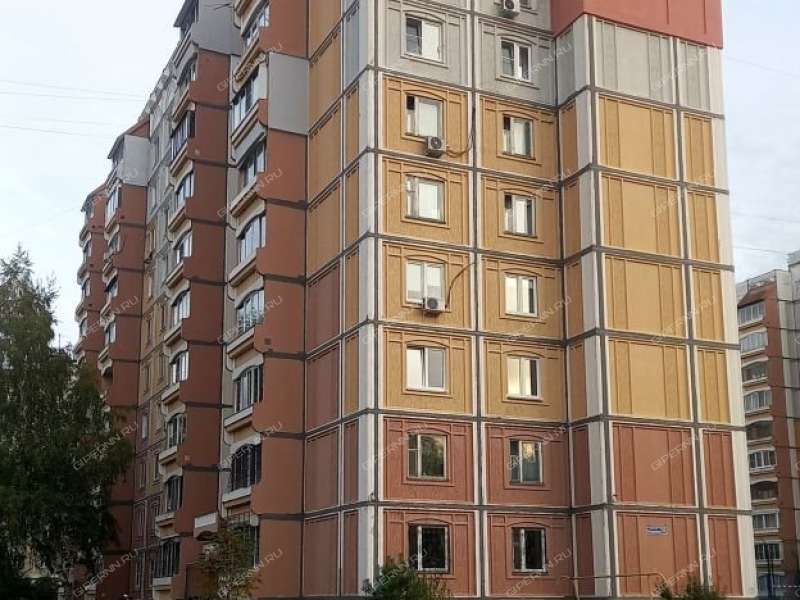 трёхкомнатная квартира на проспекте Кирова дом 20 к2