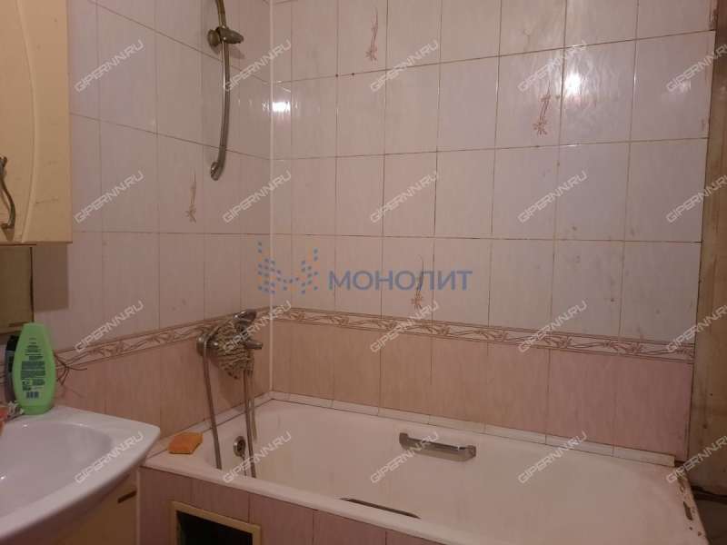 трёхкомнатная квартира на улице Мирошникова дом 2А
