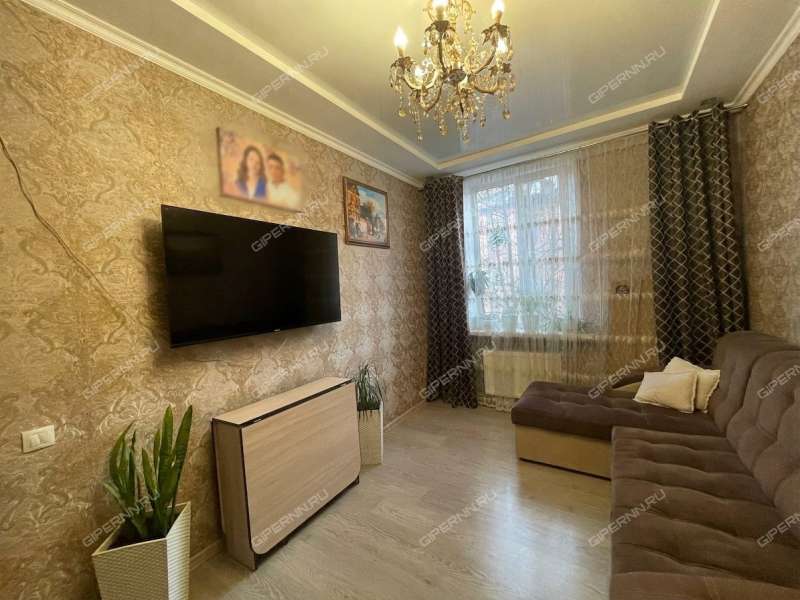 двухкомнатная квартира на Знаменской улице дом 19