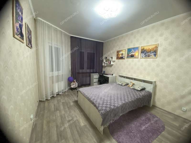 трёхкомнатная квартира на улице Богдановича дом 4 к1