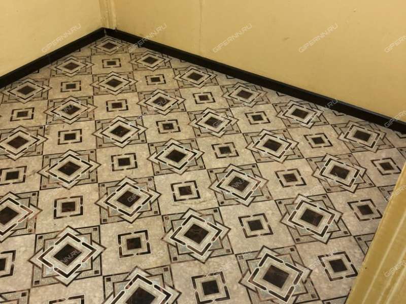 помещение под помещение свободного назначения на улице Черняховского