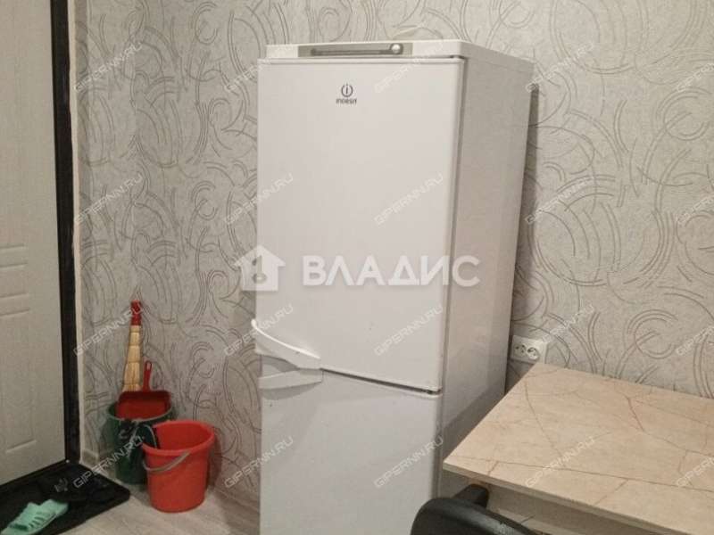 комната в доме 28 на улице Вождей Революции