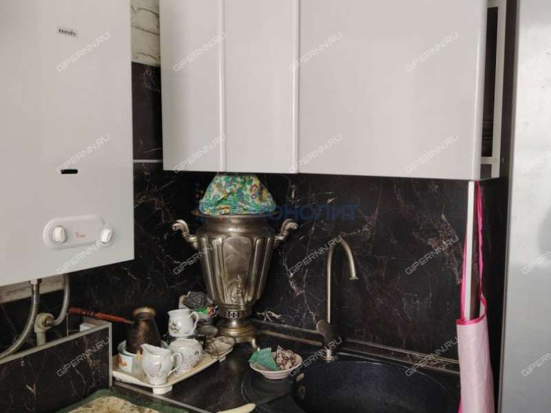 четырёхкомнатная квартира на улице Бориса Корнилова дом 6 к3