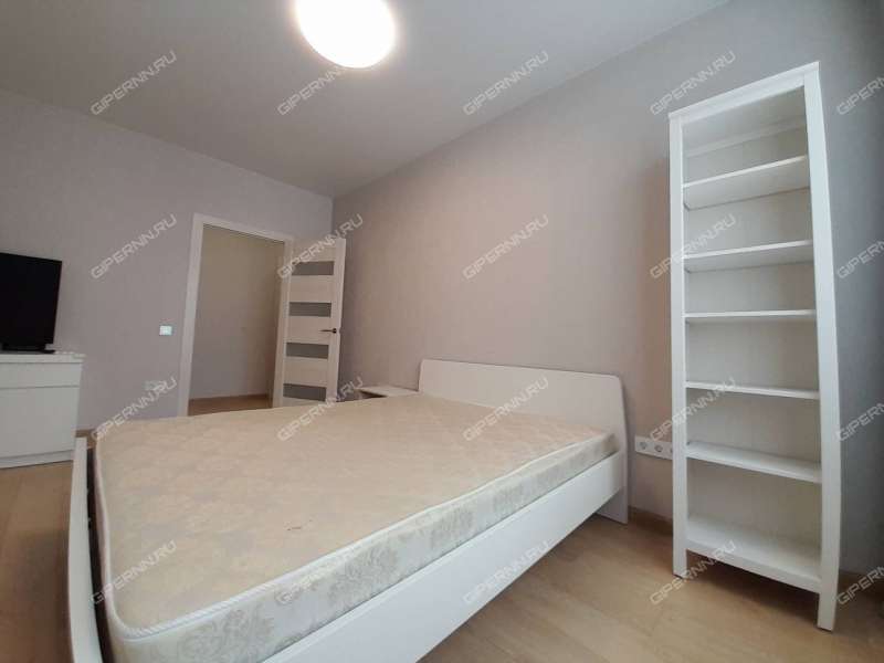 трёхкомнатная квартира на улице Маршала Баграмяна дом 4