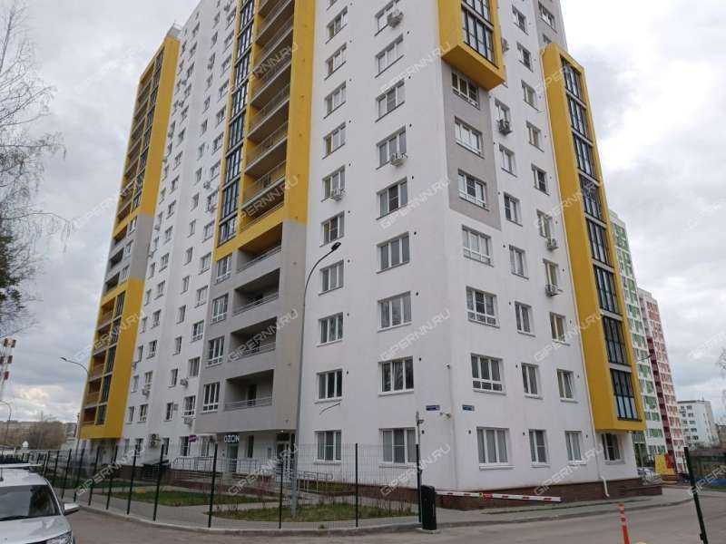 двухкомнатная квартира на улице 40 лет Октября дом 17А