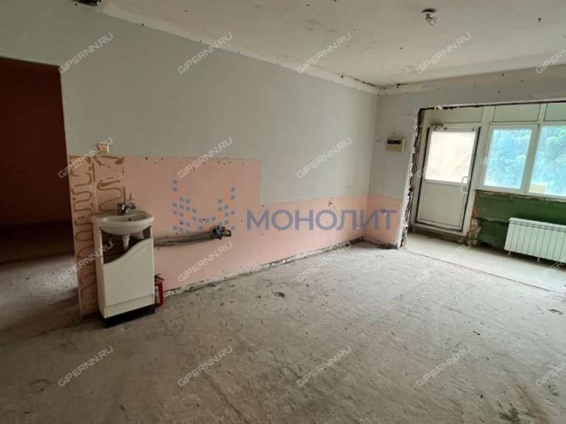 помещение под торговую площадь, недвижимость под общепит на улице Верхнепечёрская