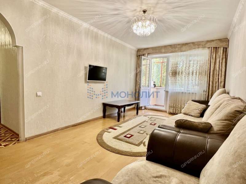 трёхкомнатная квартира на улице Мельникова дом 10