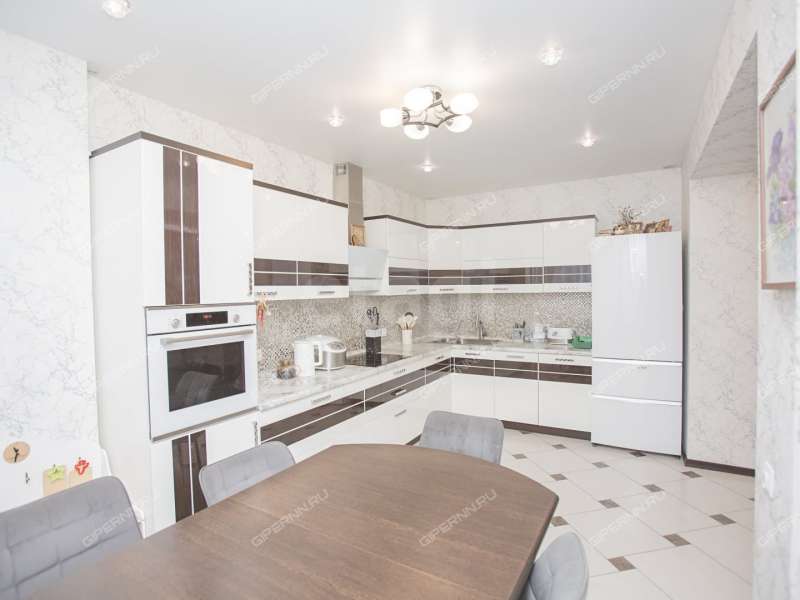 двухкомнатная квартира на проспекте Гагарина дом 118